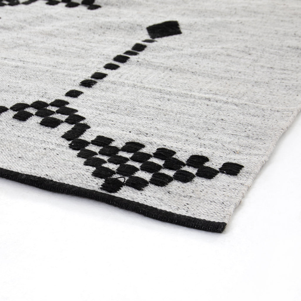 Nadie Outdoor Rug