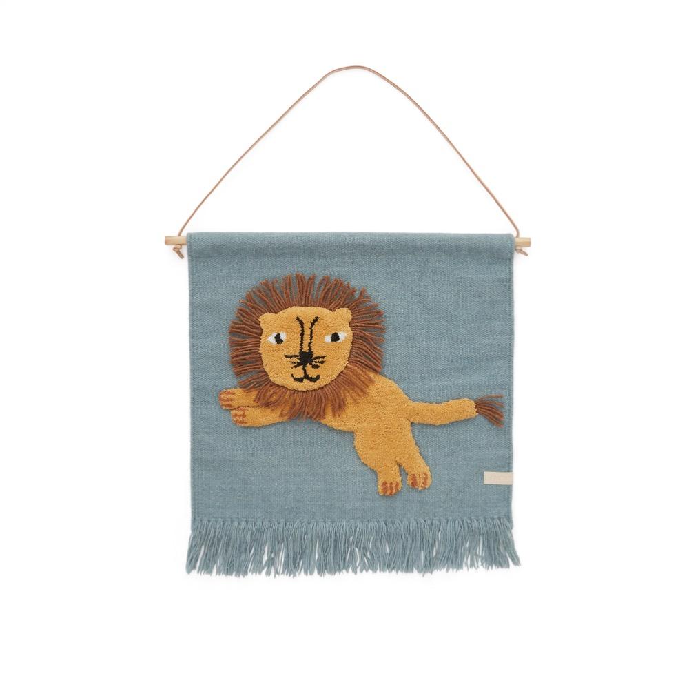 Jumping Lion Wallhanger in Tourmaline