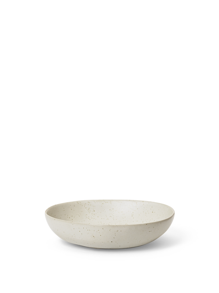 Flow Large Bowl in Off-white Speckle