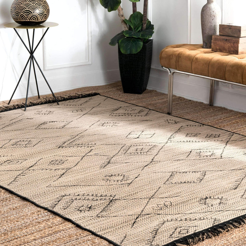 Indoor/Outdoor Modern Moroccan Norah Rug