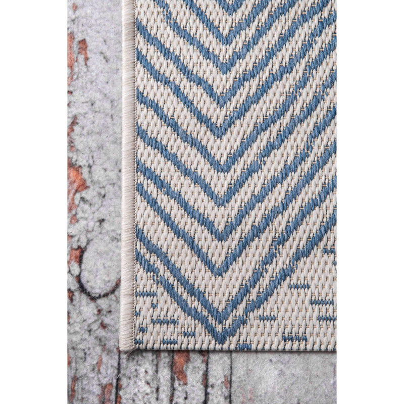 Wavy Chevron Outdoor Rug