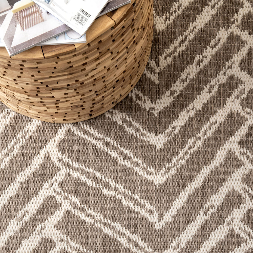 Macklin Herringbone Indoor/Outdoor Rug