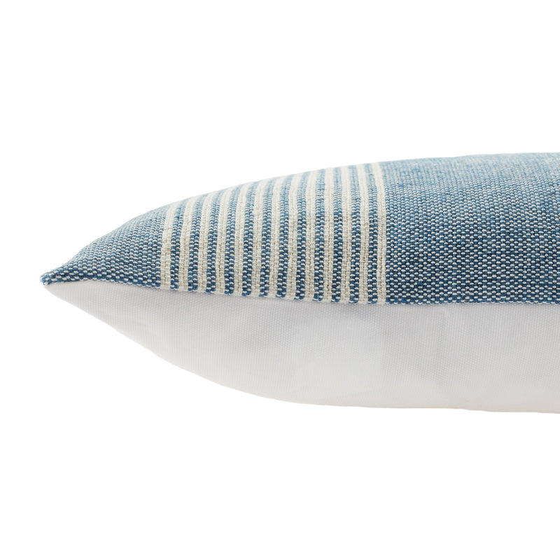 Acapulco Carinda Indoor/Outdoor Blue & Ivory Pillow 3