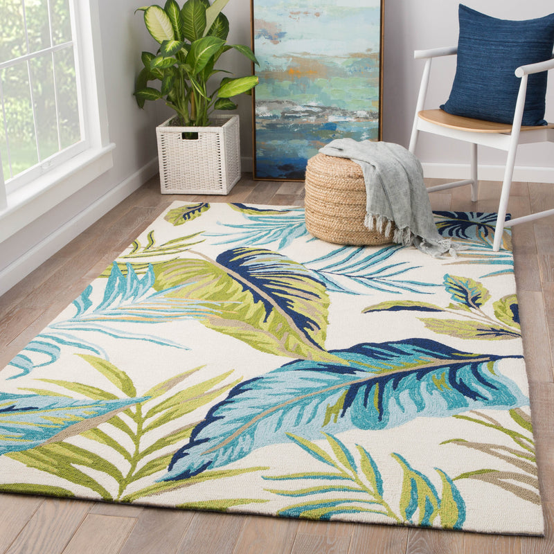 Fraise Indoor/ Outdoor Floral Blue & Green Area Rug