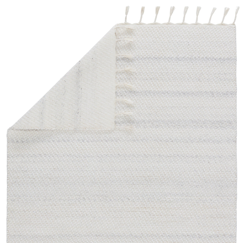 Encanto Indoor/Outdoor Solid White & Light Grey Rug