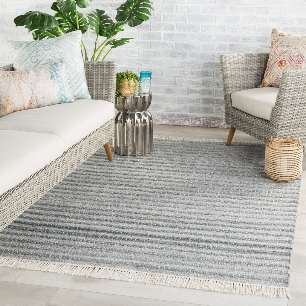 Torre Indoor/ Outdoor Solid Gray/ Cream Rug