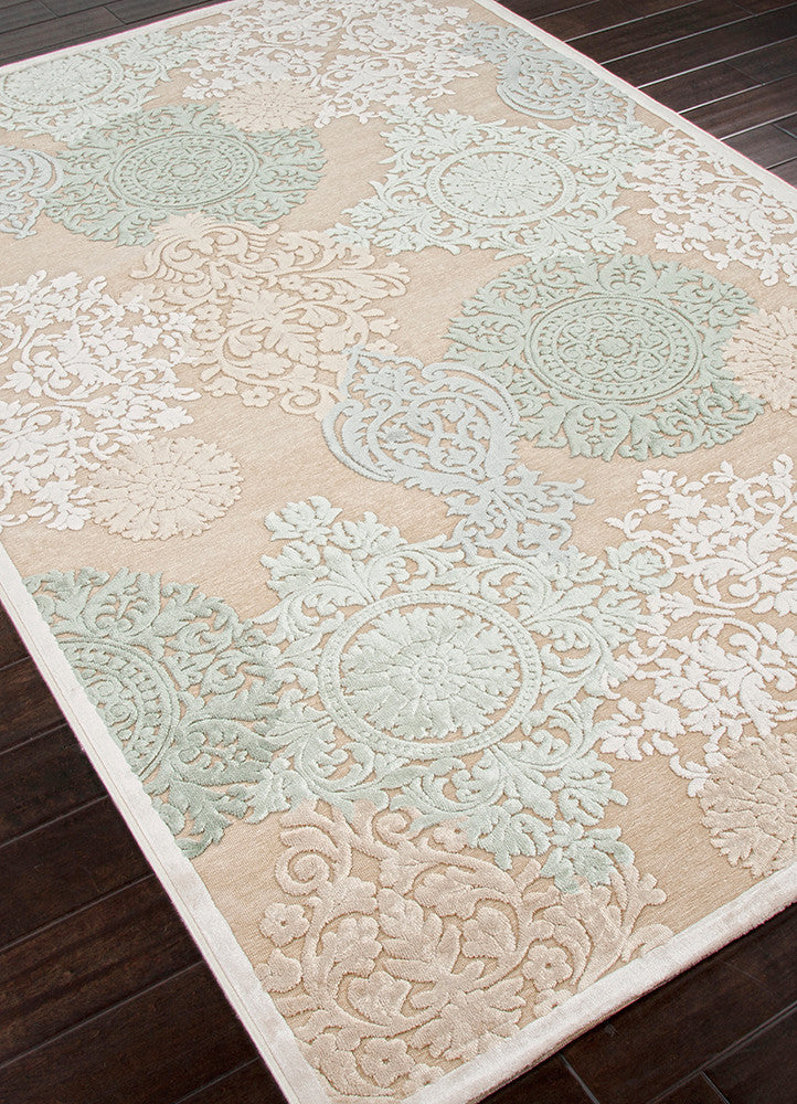 Wistful Medallion Beige & Green Area Rug