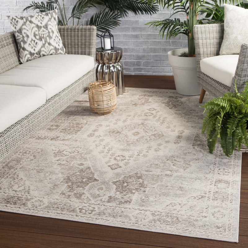 Farra Indoor/ Outdoor Medallion Tan & Gray Area Rug