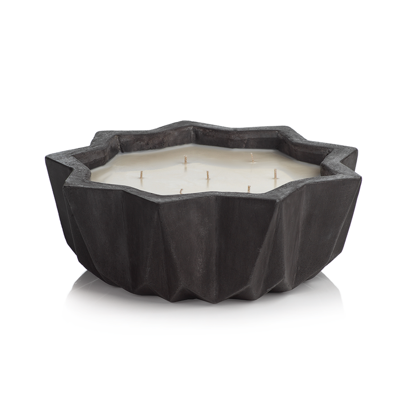 Villa Nouza Seven Wick Concrete Candle in Black