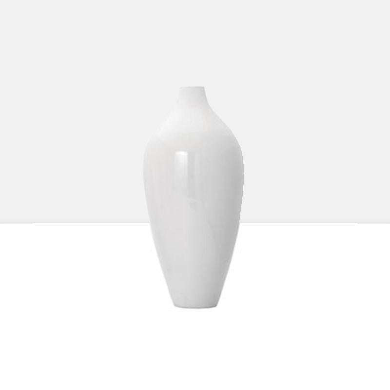 Juno Lacquered Bamboo Tapered Vase in White