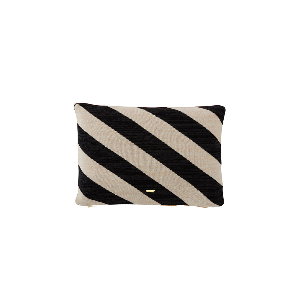 Takara Cushion in Offwhite / Black