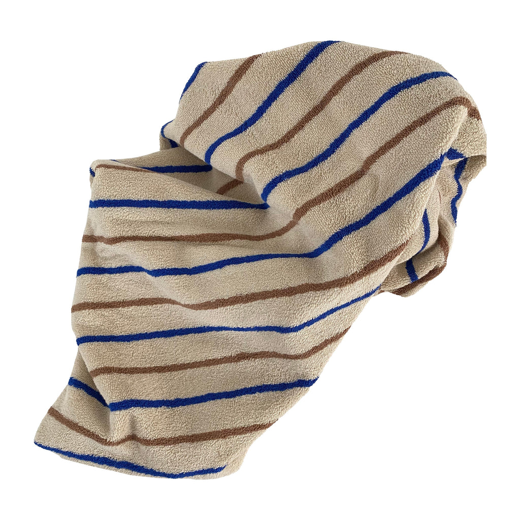 Raita Towel in Caramel / Optic Blue