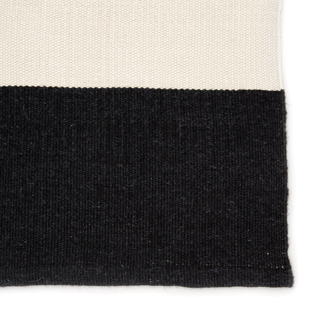 Remora Indoor/ Outdoor Stripe Black & Ivory Area Rug