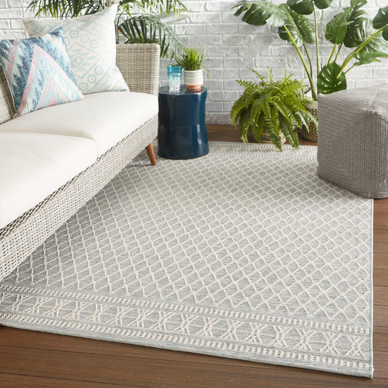 Vella Indoor/Outdoor Trellis Light Gray & Cream Area Rug