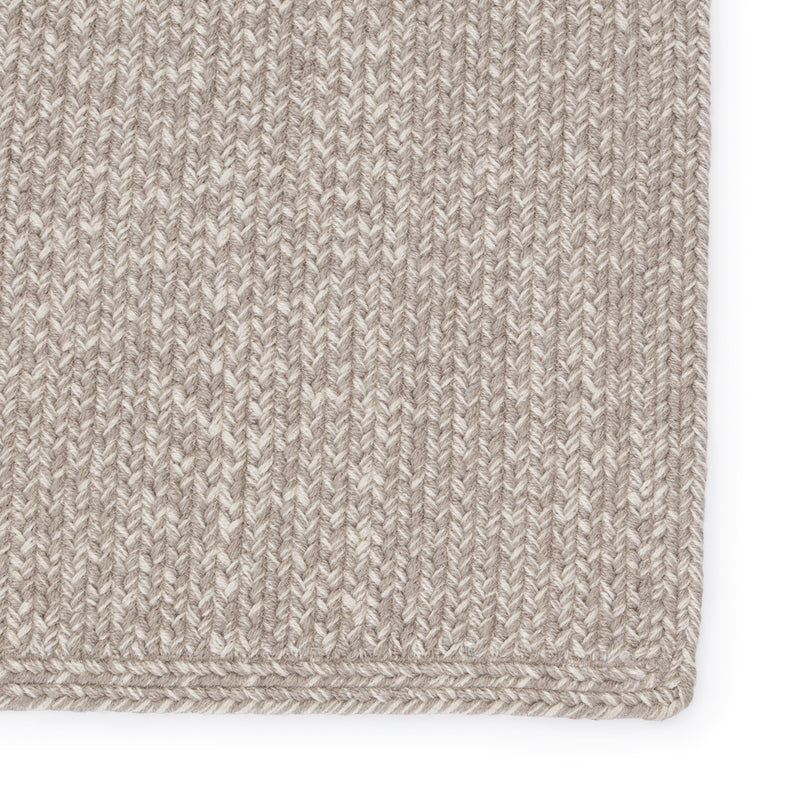 Dumont Indoor/Outdoor Solid Light Grey Rug