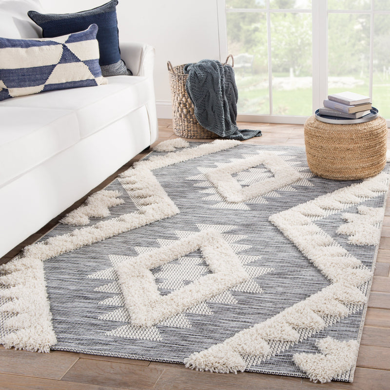 Makaya Indoor/ Outdoor Geometric Gray & Cream Area Rug