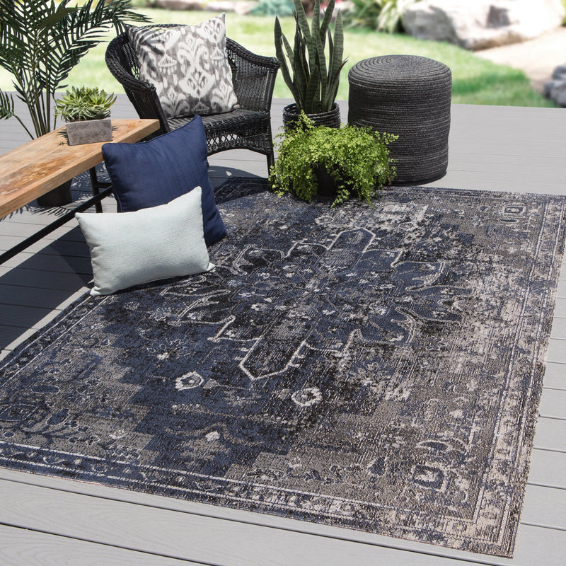 Isolde Indoor/ Outdoor Medallion Blue & Black Area Rug