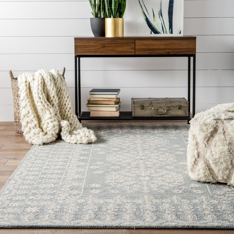 Linde Handmade Medallion Gray & White Area Rug