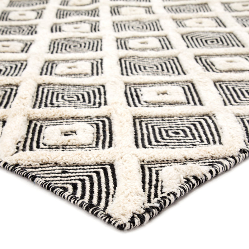 Bosc Indoor/ Outdoor Trellis Ivory & Black Area Rug