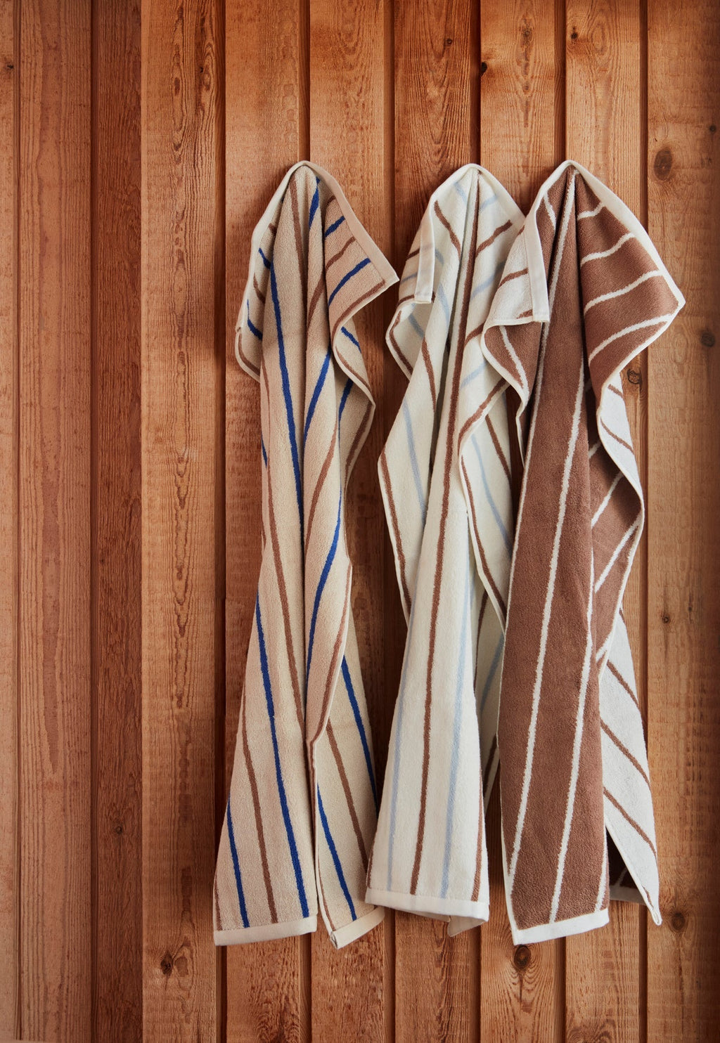 Large Raita Towel in Caramel / Ice Blue