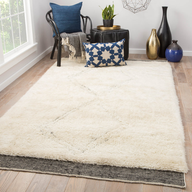 Ephesus Hand-Knotted Geometric Ivory & Black Area Rug