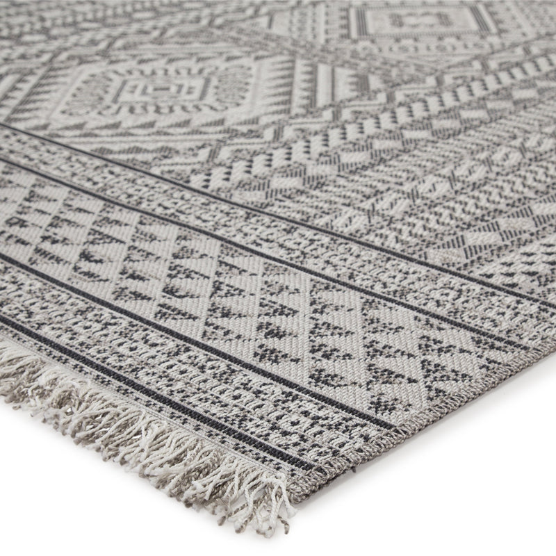 Inayah Indoor/Outdoor Tribal Gray & Light Gray Rug