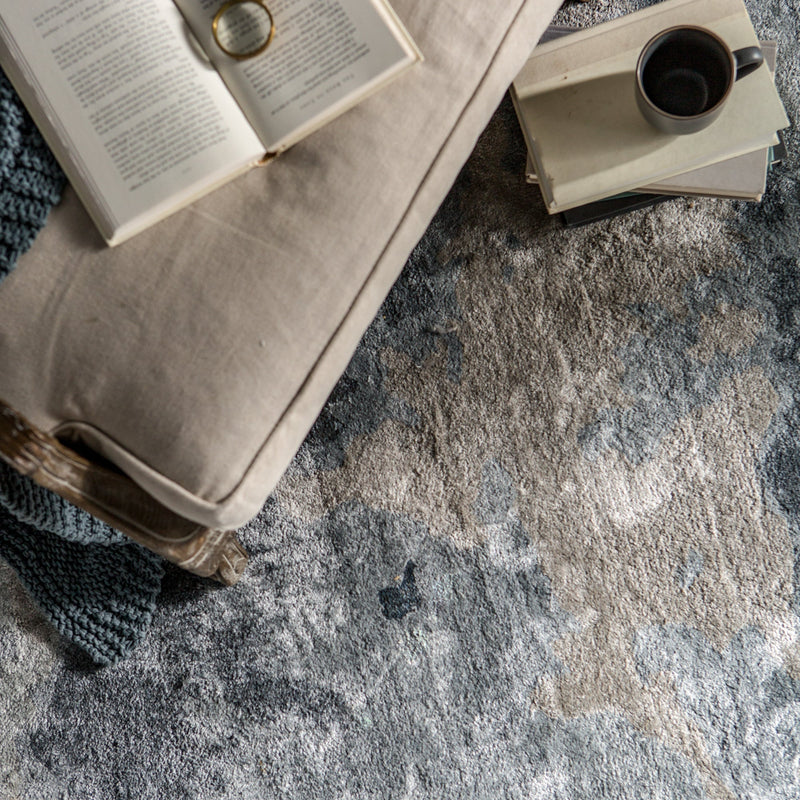 Glacier Handmade Abstract Gray & Dark Blue Area Rug