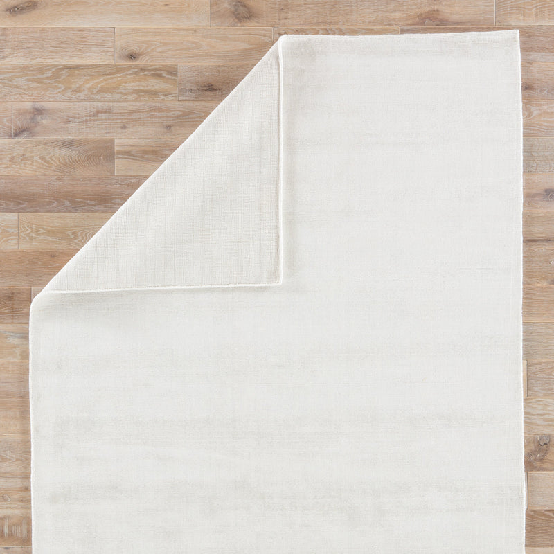 Yasmin Handmade Solid White Area Rug