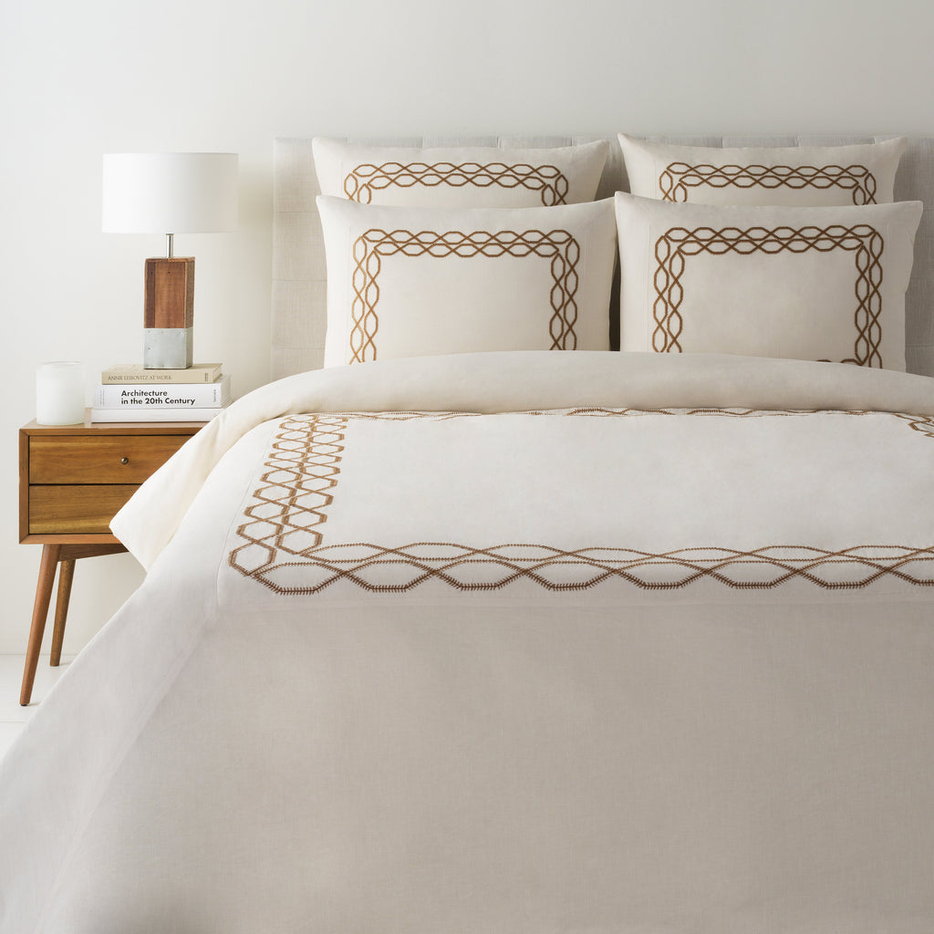 Afia Bedding in Cream