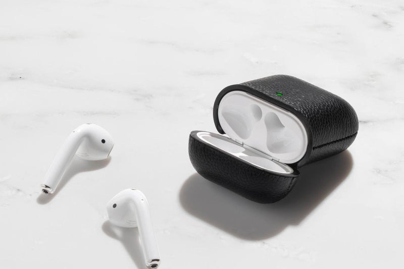 Courant AirPods Leather Case - Black