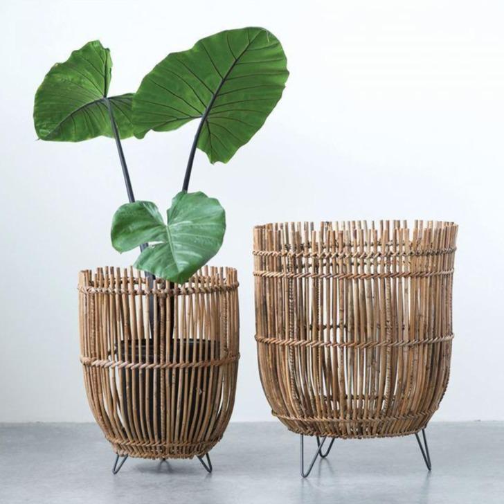 Arurog Baskets with Metal Feet, Set of 2