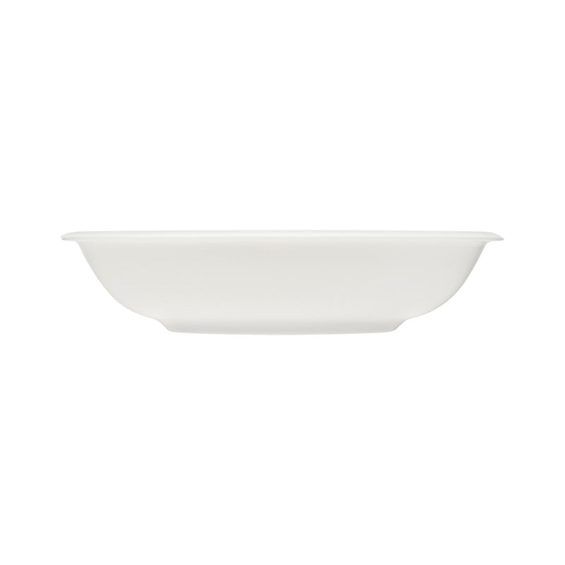 Raami Deep Plate in White design by Jasper Morrison for Iittala