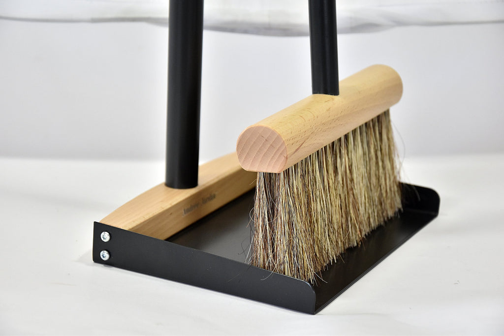 Andrée Jardin Mr. and Mrs. Clynk Natural Large Complet Dustpan - Black