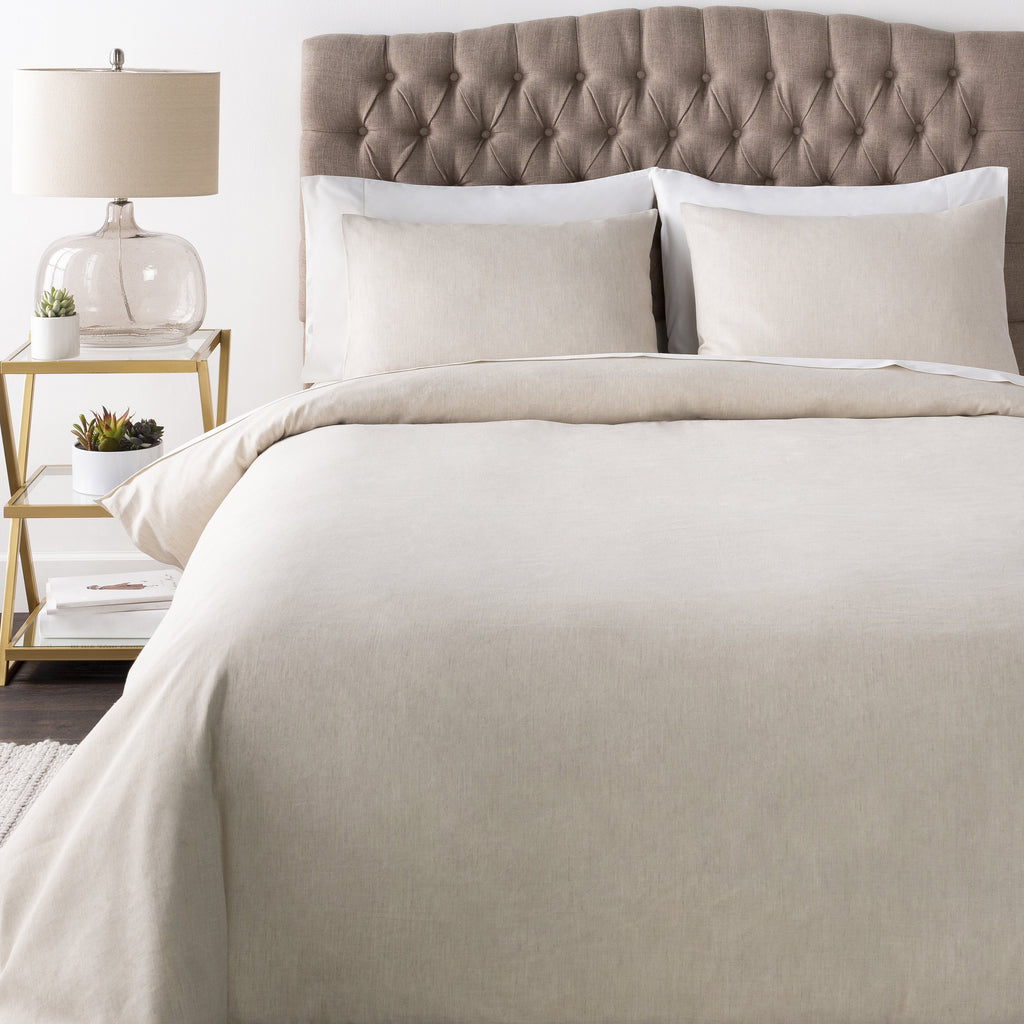 Peyton Bedding in Ivory