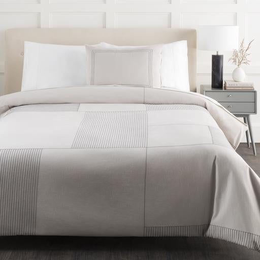 Rhythm Bedding in Light Grey