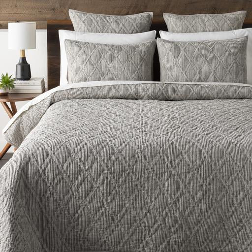 Tatum Bedding Set in Light Grey